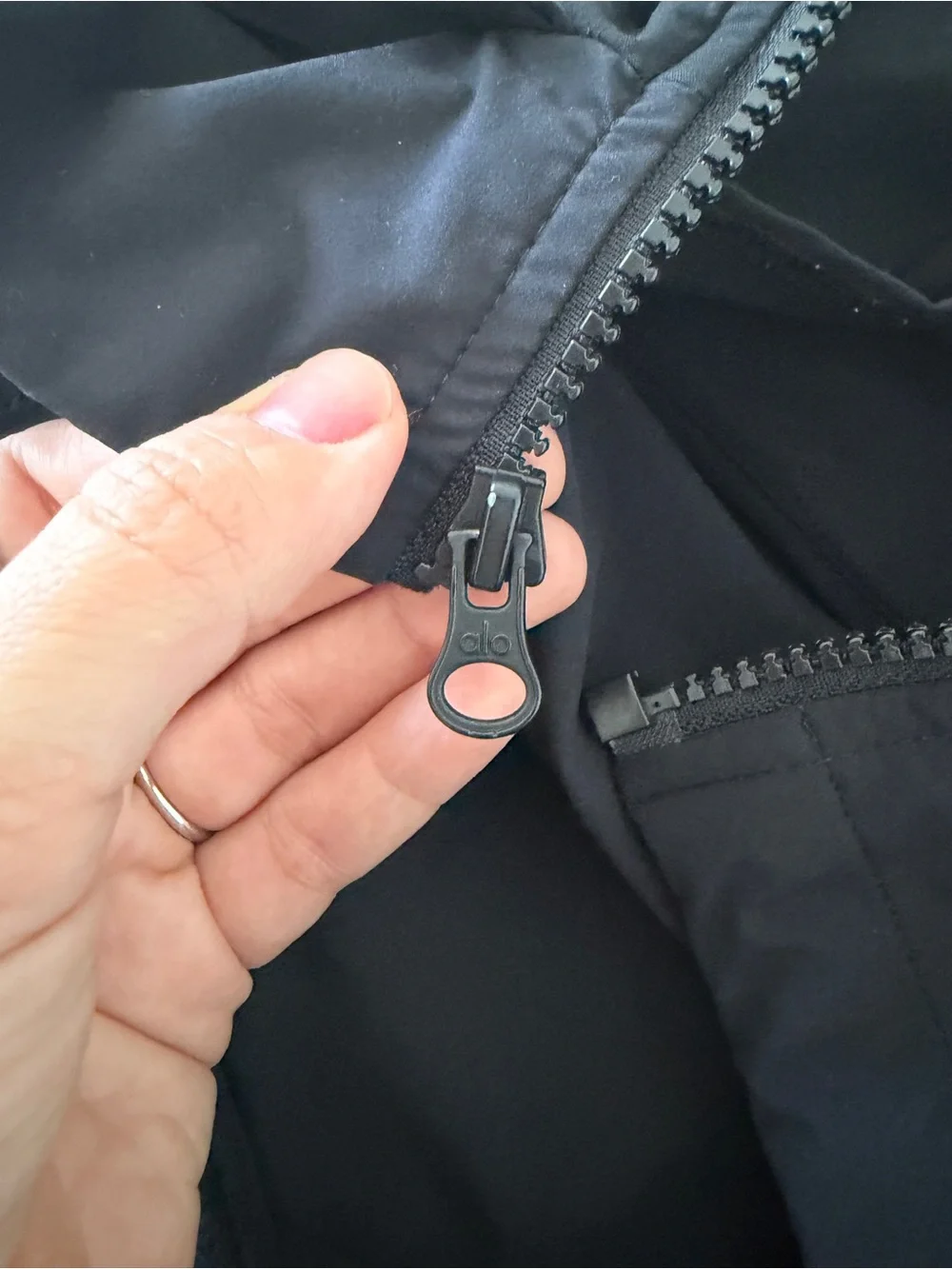 ALO cropped playmaker jacket XS black